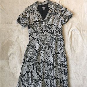 🖤 Black and white paisley dress